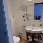 Gaestehaus Lukasser Panzió *