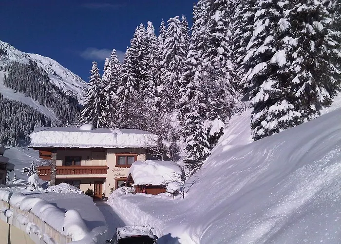 Gaestehaus Lukasser *