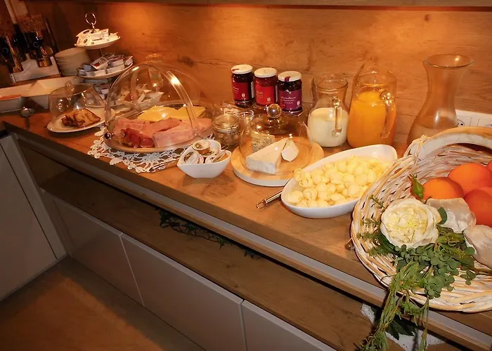 Bed & Breakfast Gaestehaus Lukasser *