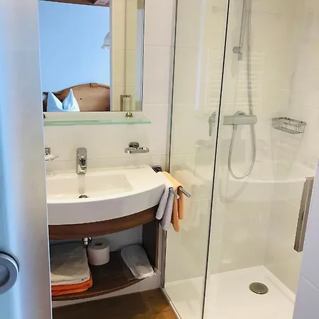 Gaestehaus Lukasser *